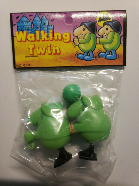 Vintage Ramp Walker Twin Header Toy  Old Vending Stock New Old Stock Green Men