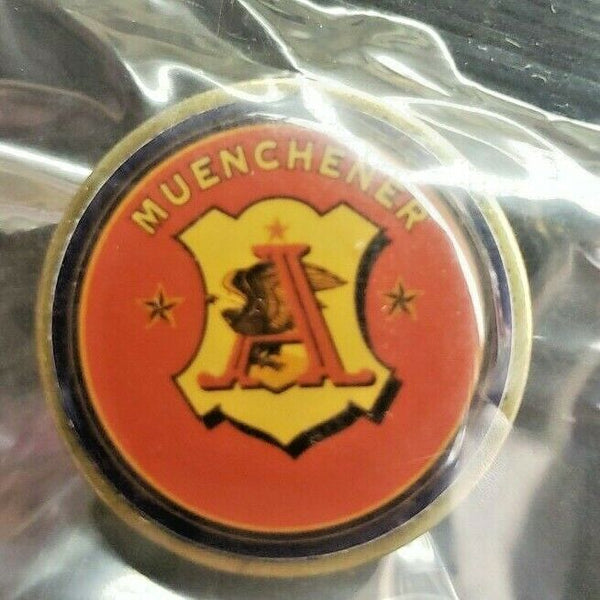 Vintage Budweiser Anheuser Busch Muenchener Hat / Lapel Pin Pinback NIP