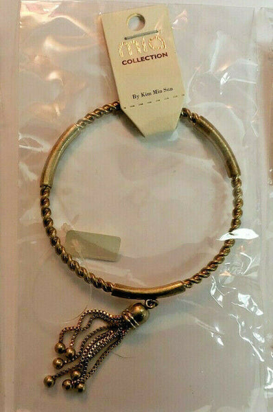 Mia Collection Gold Tone Round Dangle Sold Bracelet New in Package