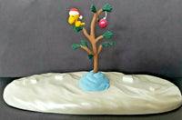 1995 Hallmark Peanuts A Charlie Brown Christmas Snow Scene Tabletop Display U17