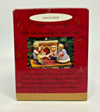 1993 Hallmark Mama Bearinger Ornament U21