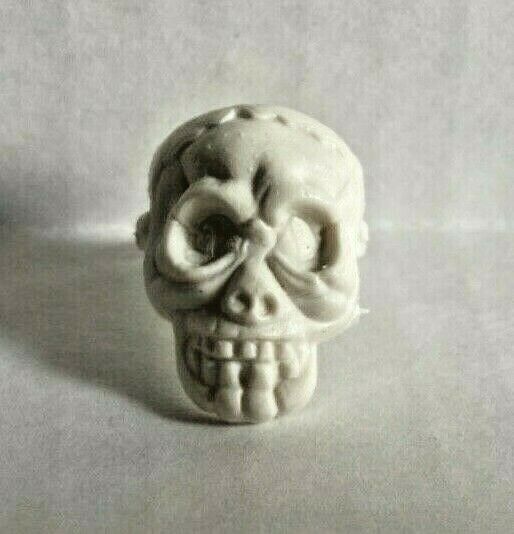 Bakery Crafts Plastic Cupcake Rings Favors Toppers New Lot of 6 "Skulls" #4