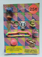 Vintage Charms and Toys Old Gumball Vending Machine Display Card #194