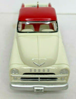 1999 Hallmark 1957 Dodge Sweptside D100 All-American Trucks Ornament 6269/U63