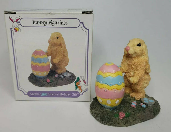 Vintage Great Western Trading Bunny Painting Easter Egg Figurine U77/9