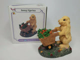 Vintage Great Western Trading Bunny Pushing Carrot Cart Easter Figurine U77/7