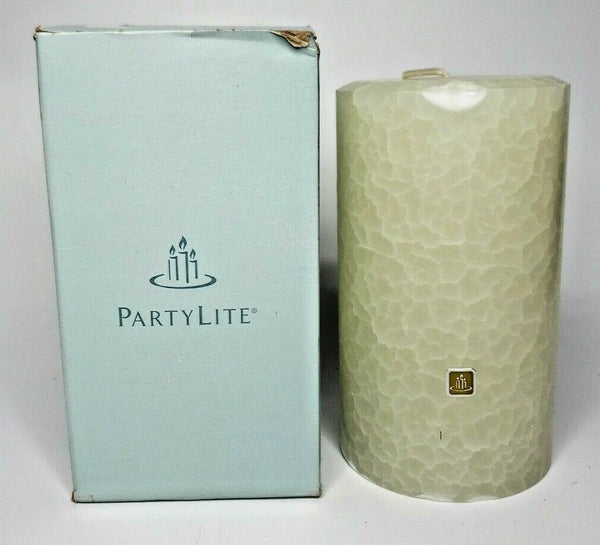 PartyLite 3" x 5" Cucumber Mint Pillar Candle New Box P5D/C75525