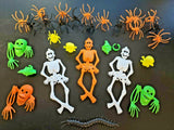 Vintage 28 piece Halloween Plastic Toy Spider Rings Skeletons 2 Piece Rings B176