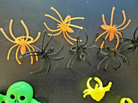 Vintage 28 piece Halloween Plastic Toy Spider Rings Skeletons 2 Piece Rings B176