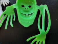 Vintage 28 piece Halloween Plastic Toy Spider Rings Skeletons 2 Piece Rings B176