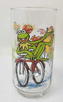 1981 McDonald's "The Great Muppet Caper" glasses featuring Kermit the Frog W4