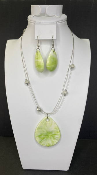 Premier Designs Jewelry White & Green Stone Necklace & Earrings SKU PD37