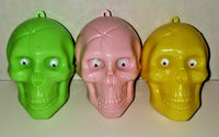 Vintage 3 Halloween Skull Moving Eyes Prize Vending Machine Toy  SKU 2