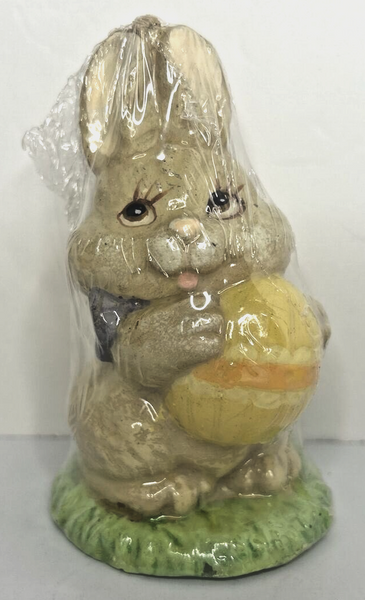 Vintage Easter Bunny Decorative Candle New in Packaging 4.25" SKU H429