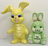 Vtg Russ Green Bunny Hug Somebunny 3" & Unbranded Yellow Bunny 4" Figures lot 2