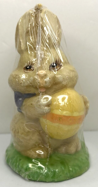 Vintage Wal-Mart Easter Bunny Decorative Candle New in Packaging 4" SKU H356