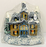 Vintage Robert Alan Winter House Candle New in Packaging 4" x 3.75" SKU H589