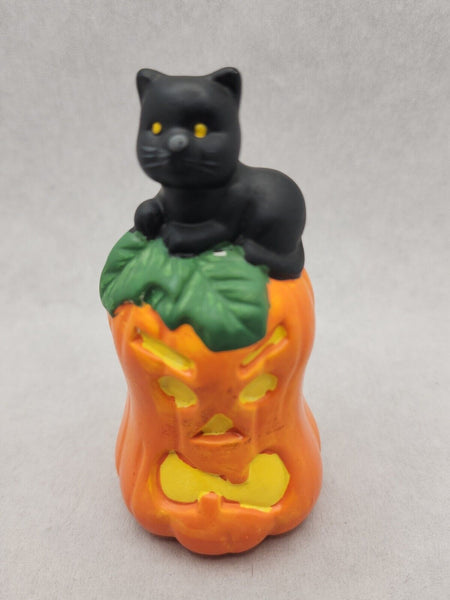 Vintage Halloween Black Cat in Jack-O-Lantern Decoration Ceramic 4" Tall PB198