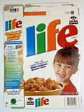 2004 Empty Quaker Life Whole Grain 21OZ Cereal Box SKU U198/139