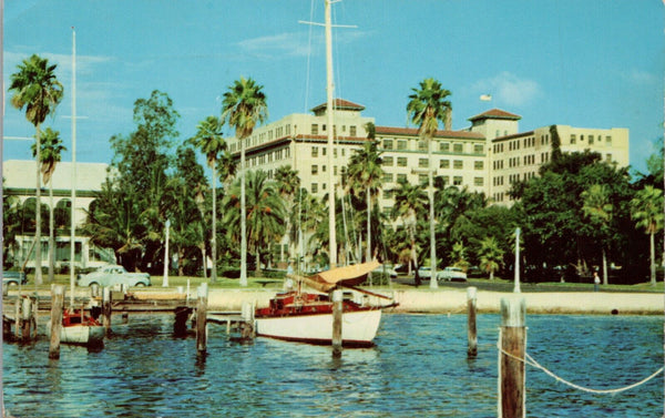 The Soreno Hotel & Yacht Club St. Petersburg FL Postcard PC384
