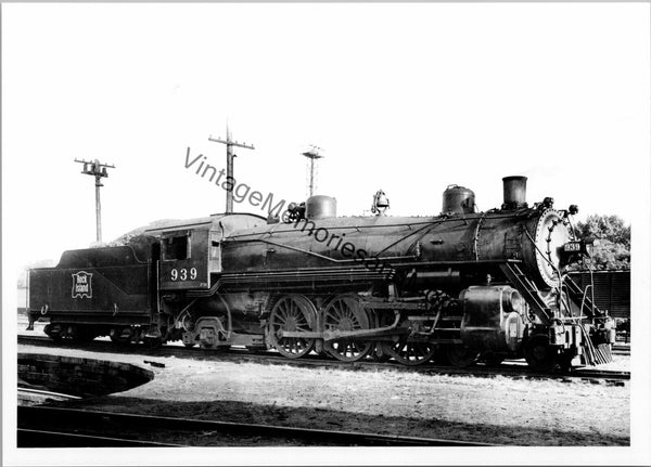 Vintage Rock Island Railroad 939 Steam Locomotive T3-566