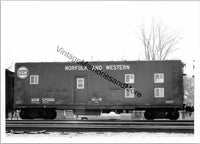 Vintage Norfolk and Western Railroad 525660 Bunk Car- Peru, IN T3-425