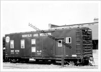 Vintage Norfolk and Western Railroad 527181 Tool / Bunk Car - Muncie, IN T3-427