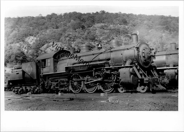 Vintage Erie Railroad 2567 Steam Locomotive T3-475