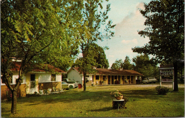 Elgin's Mountain View Motel in the Ozarks MO Postcard PC460