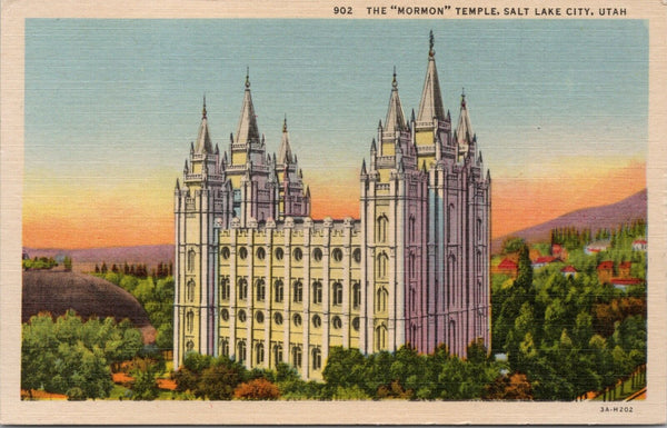 The Mormon Temple Salt Lake City UT Postcard PC500
