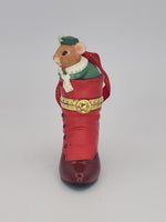 Hallmark Keepsake Ornament Fashion Afoot Mouse in Shoe   2000 U76
