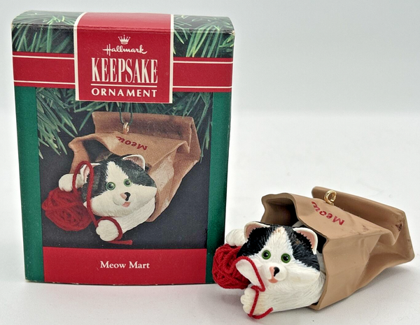 Hallmark Keepsake Meow Mart Ornament 1990 U74