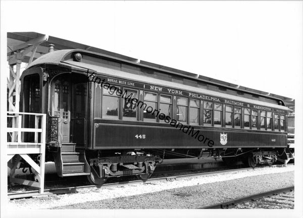 Vintage Royal Blue Line Railroad 445 Passenger Car T3-631