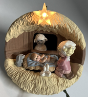 Hallmark Keepsake 1994 Christmas Ornament Away In A Manger Light U245