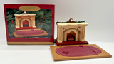 Hallmark Keepsake Ornament 1993 Flickering Light Fireplace Bearingers  U245