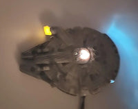 Hallmark 1996 Keepsake Star Wars Millennium Falcon Ornament Light U245