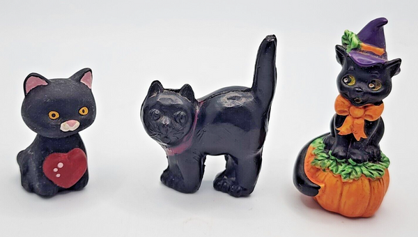 Vintage Black Cats Pumpkin Ceramic Plastic Halloween 3 pc. Mixed Lot PB82